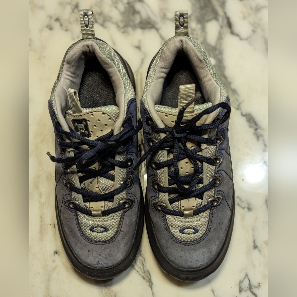 Men's Oakley Nail Lows -- Size 8